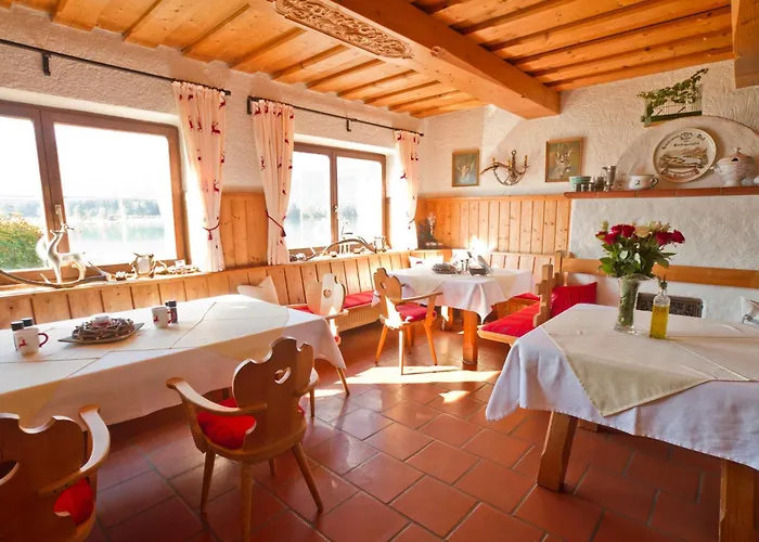 فندق Seehang Garni 3*